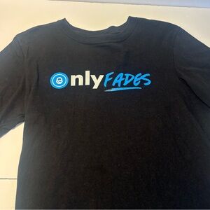 Only Fades Black T-Shirt Men size Medium